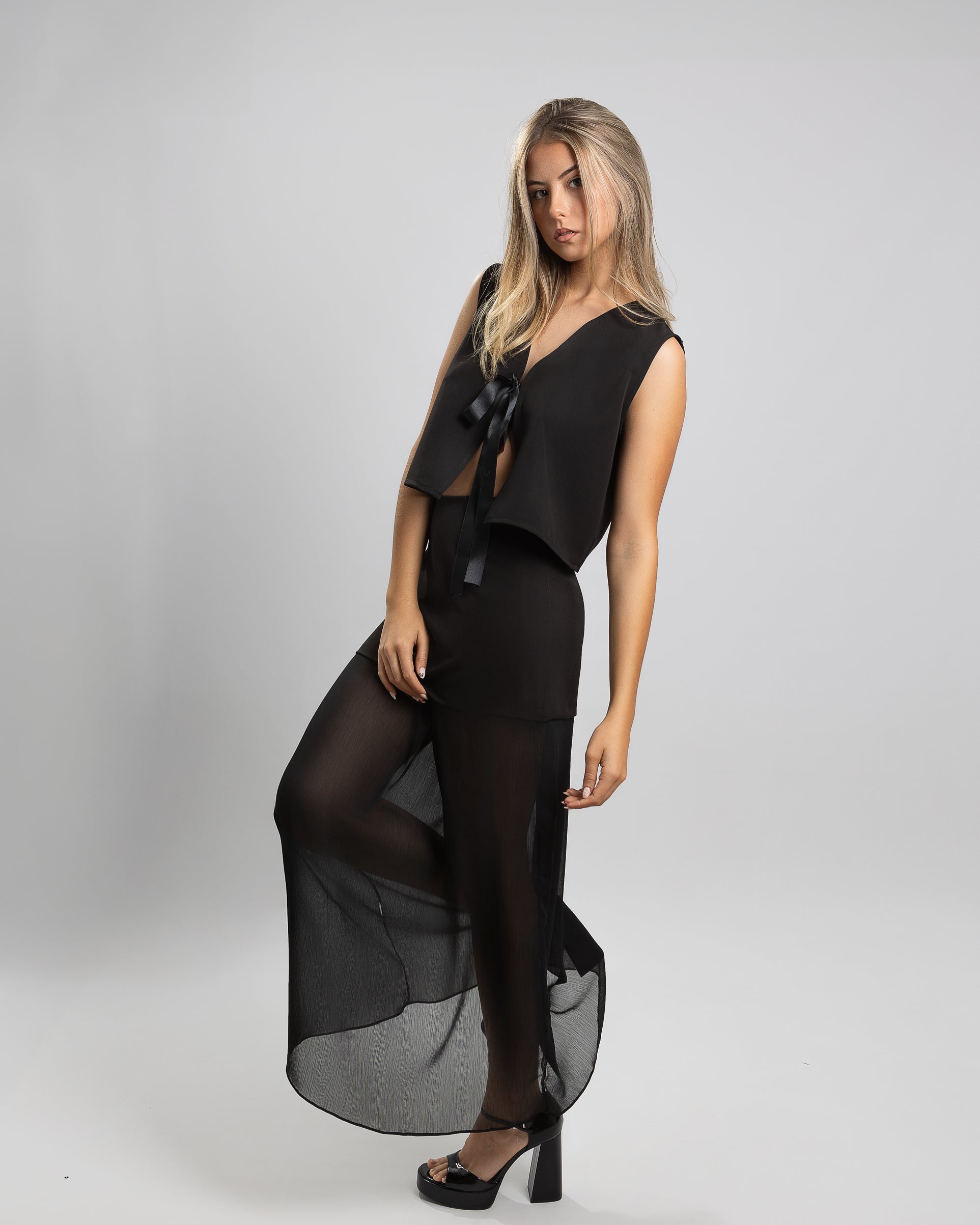 Falda mini conbinada con gasa