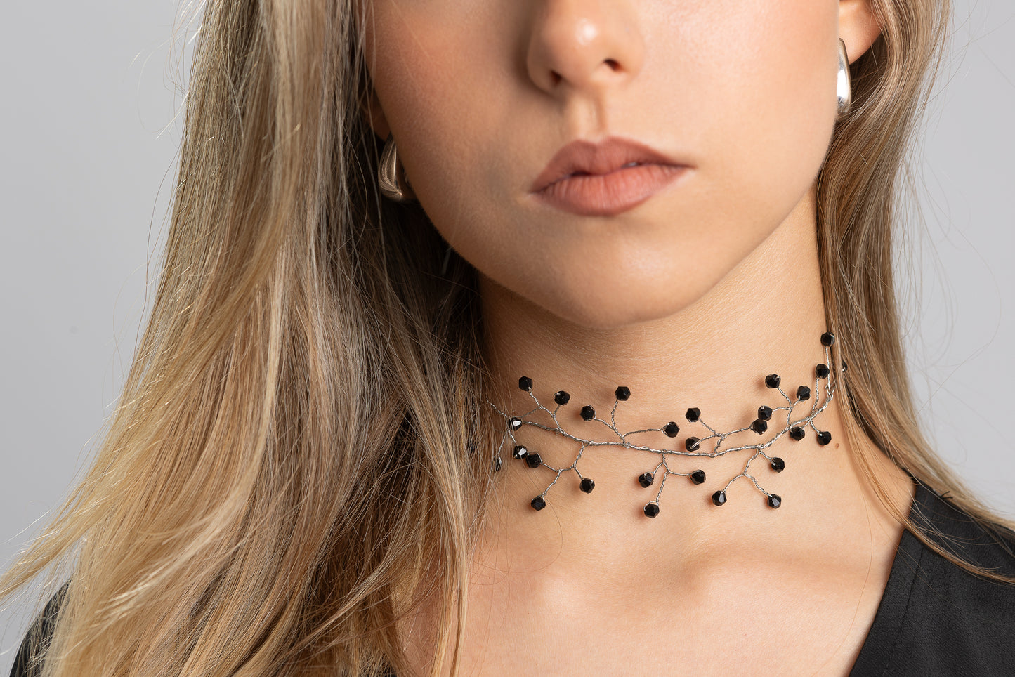 Chocker ramillete negro
